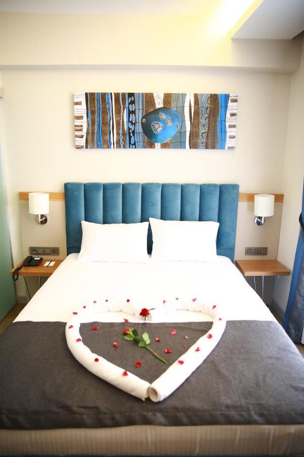 Mithras Hotel İzmir Buitenkant foto